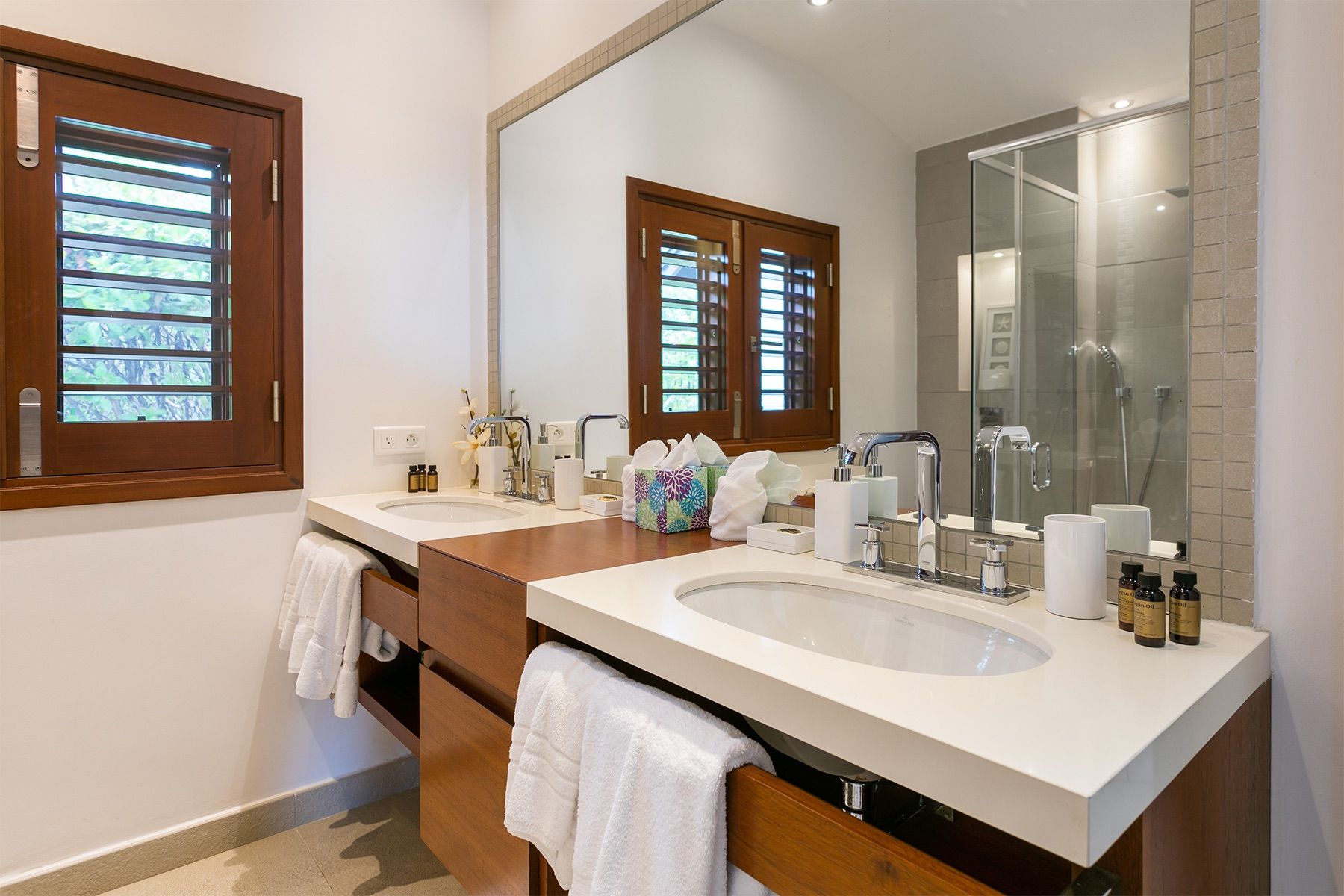 Blue Beach Villa villa photo.